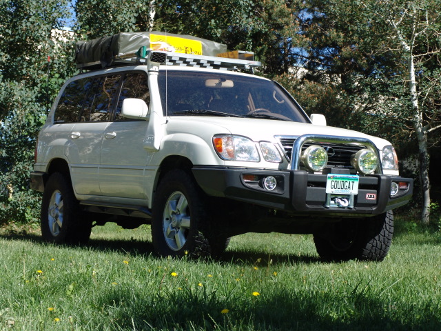 LX470 Expedition Vehicle